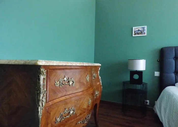 Maison Les Pins 아파트