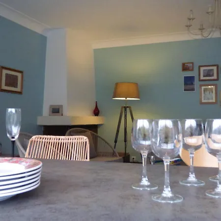 Maison Les Pins Apartmán *