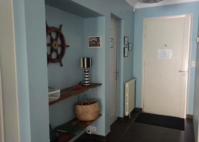 Maison Les Pins 公寓